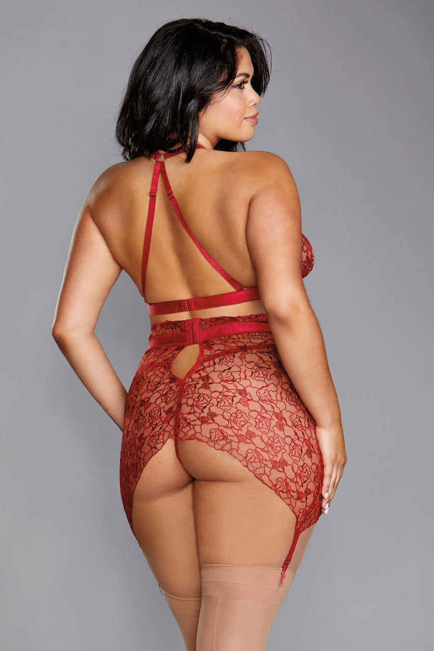 Plus Size Floral Embroidered Bra and Garterskirt